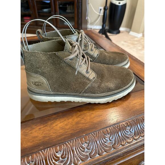 Men’s UGG Nuemel Genuine Suede Boots. Size 10 main image 6